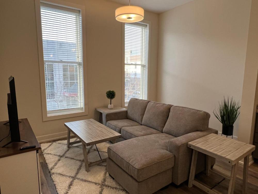 Strongback Suite 205